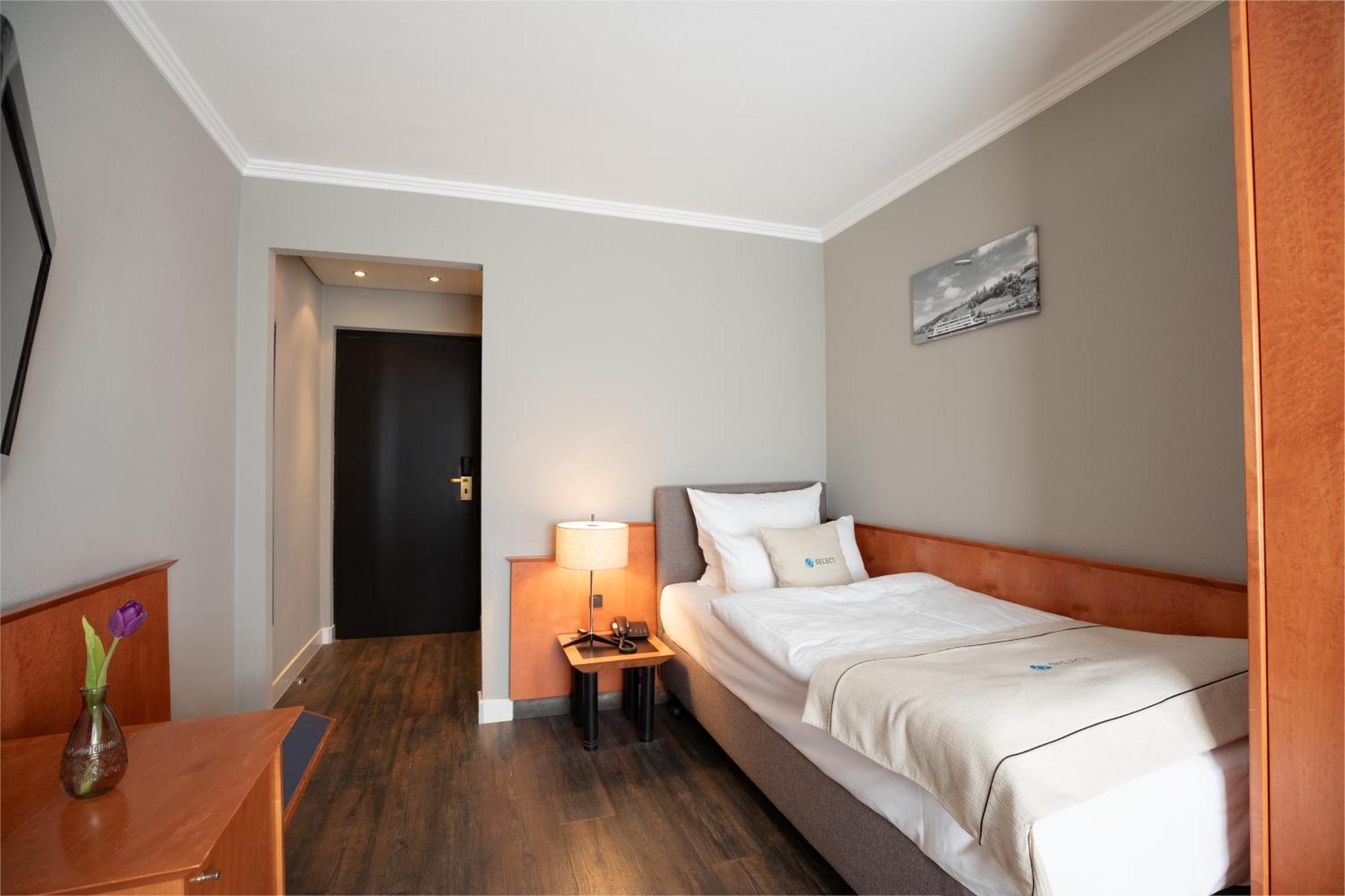 Select Hotel Friedrichshafen Luaran gambar