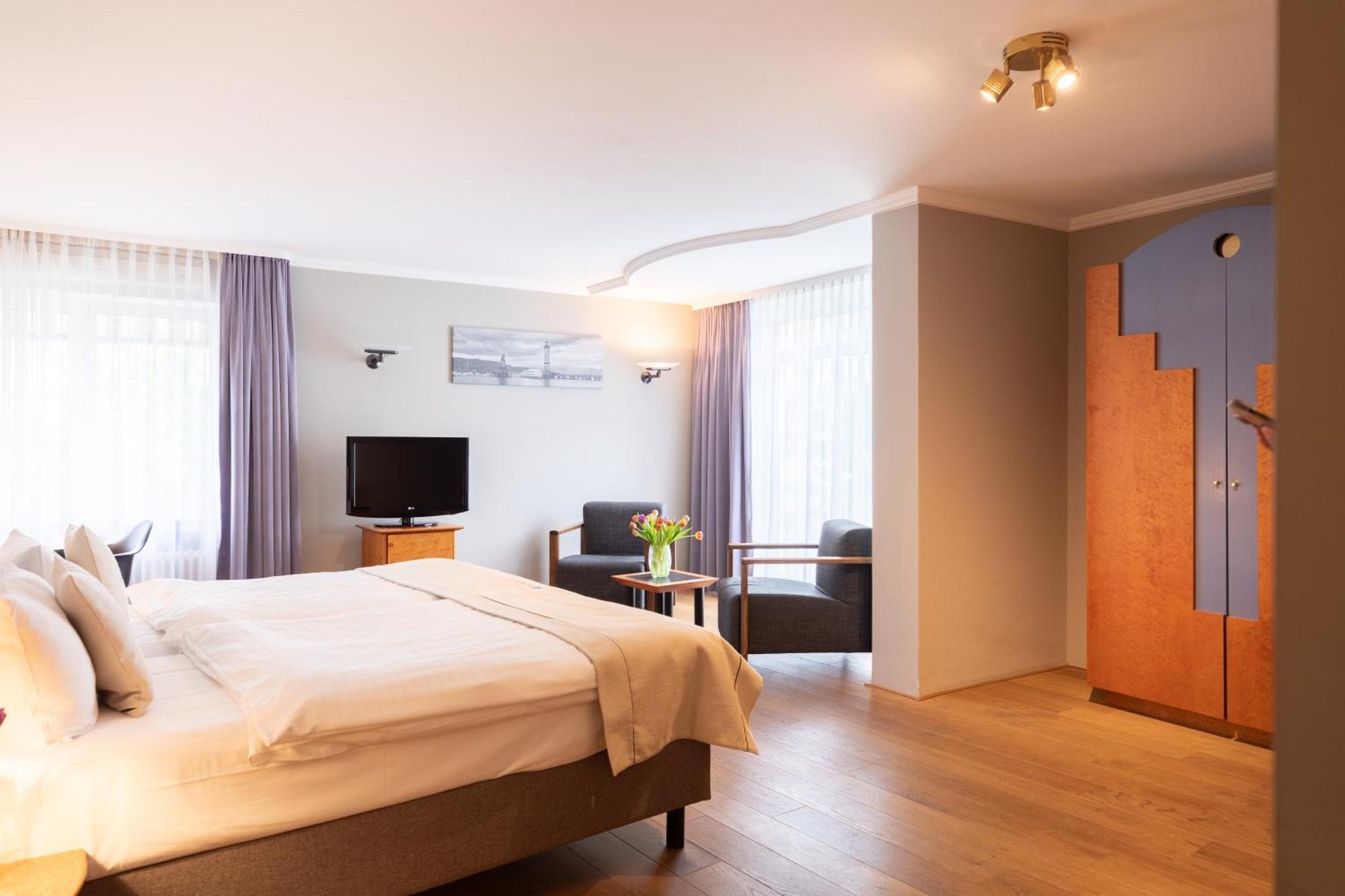 Select Hotel Friedrichshafen Bilik gambar