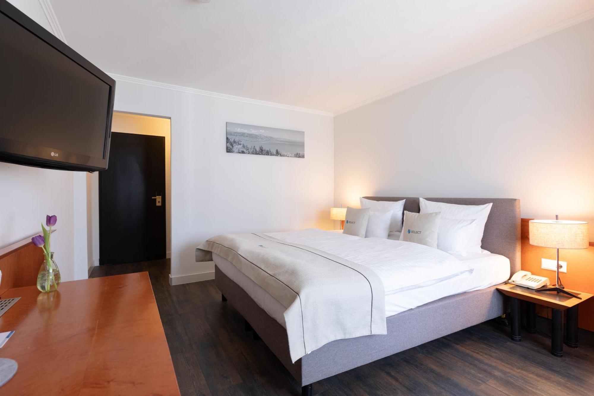 Select Hotel Friedrichshafen Luaran gambar